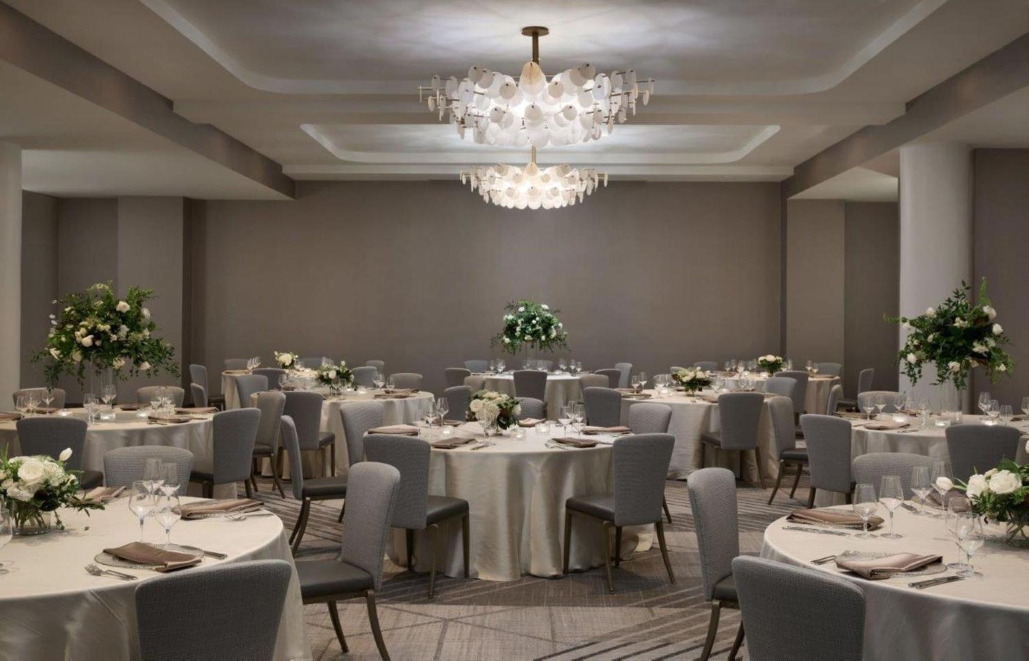 Intercontinental Indianapolis By Ihg Hotel Exterior photo